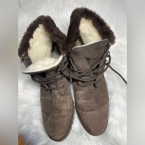 Eiger Women’s Boots